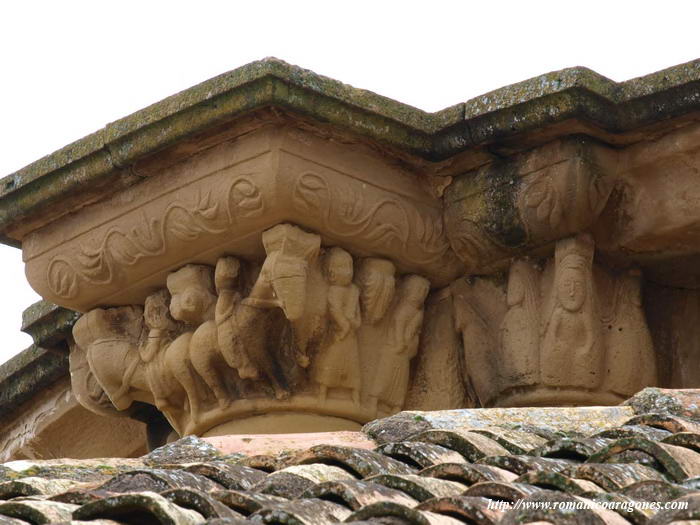 CAPITELES DEL LADO NORTE DEL ÁBSIDE CENTRAL. cABALLEROS Y DAMAS